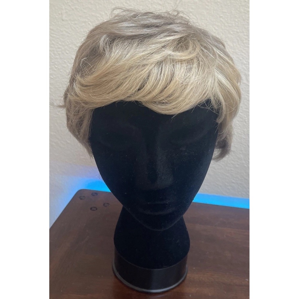 Vintage Louis Ferre Original Wig Golden Blonde Bob Short Mod Acrylic Fiber USA
